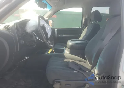 2008 Chevrolet Silverado K2500 Heavy Duty from USA, damaged, VIN 1GCHK23618F111402